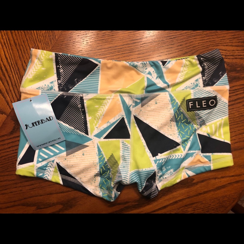 Fleo shorts